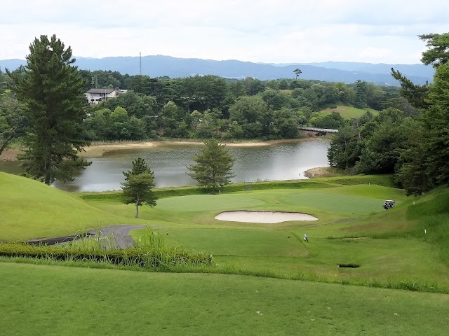 Iga Golf Course - Photo 1