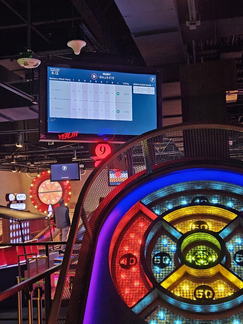 Puttshack - Addison photo 8