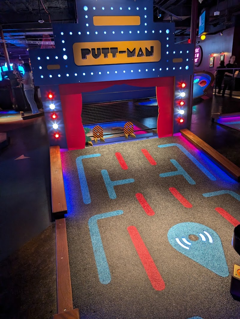 Puttshack - Addison — Miniature Golf Course in Addison