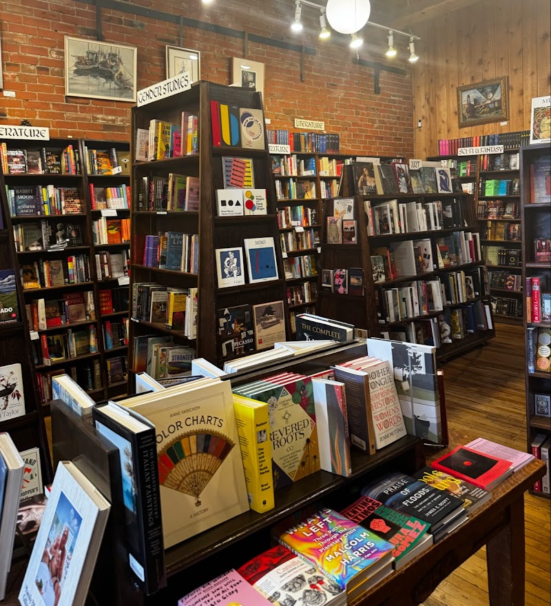 Trident Booksellers and Cafe photo 3