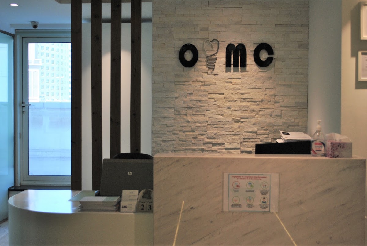 Oral Implantology Medical Center 2