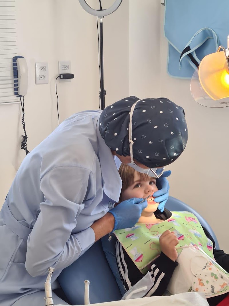 Dra. Eveli Caravelli Odontologia e Harmonização Orofacial - foto 3