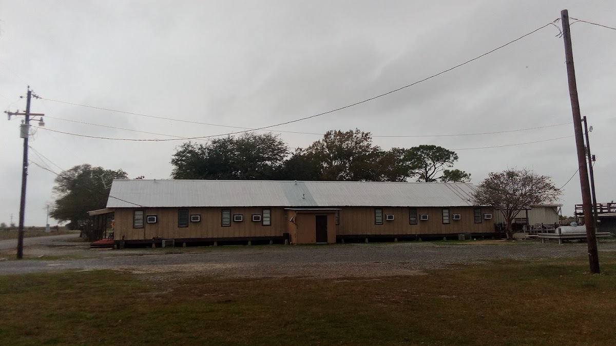 Doug's Hunting Lodge
