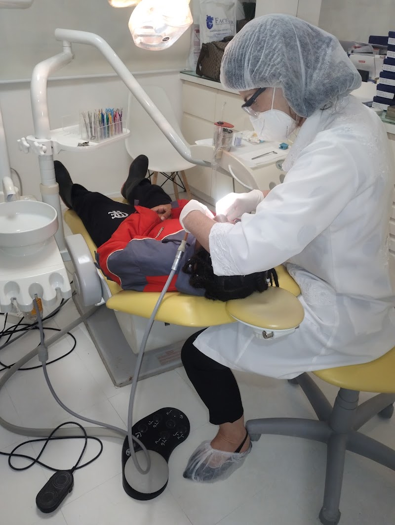 Dra Livia Novaes Outani - foto 2