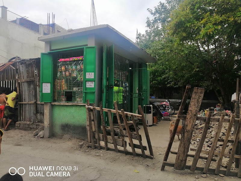 Tindahan ni Brusss