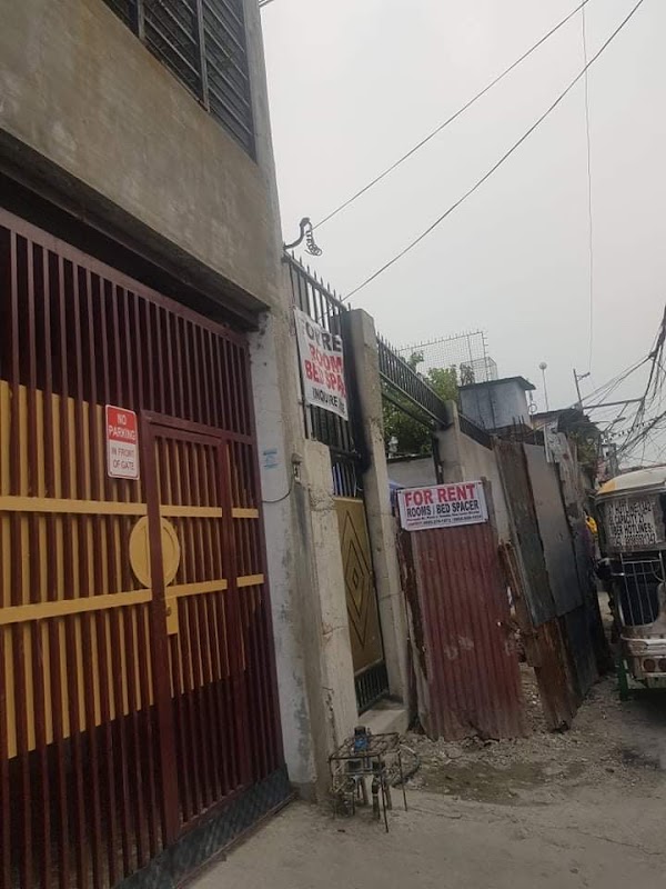 Tindahan ni Brusss