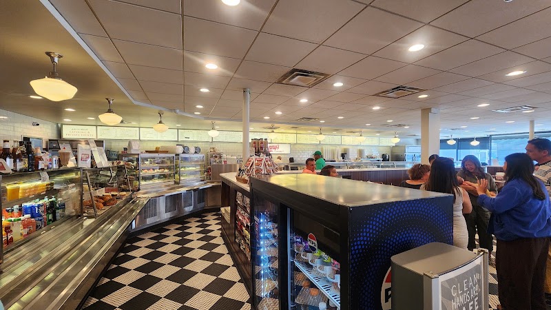 Manny's Cafeteria & Delicatessen photo 2