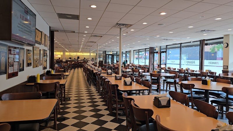 Manny's Cafeteria & Delicatessen photo 2