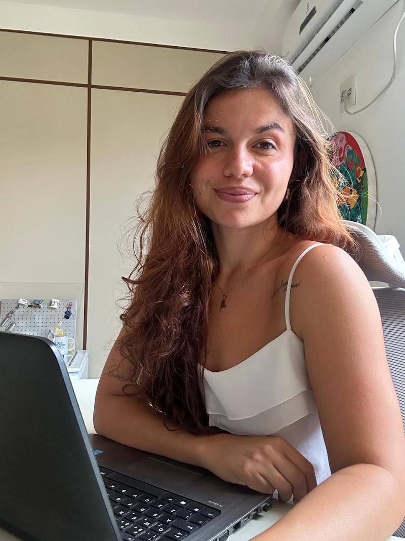 Nutricionista Mayra Costa