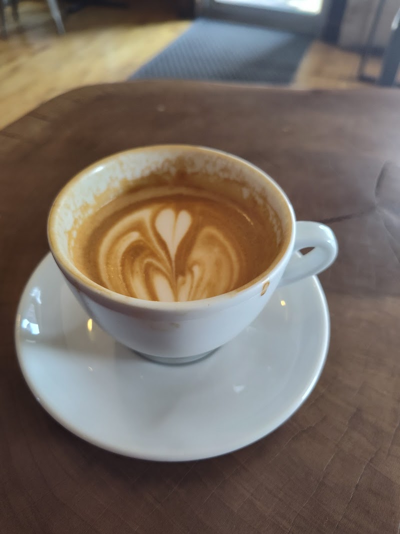 Alabaster Coffee Roaster & Tea Company photo 4