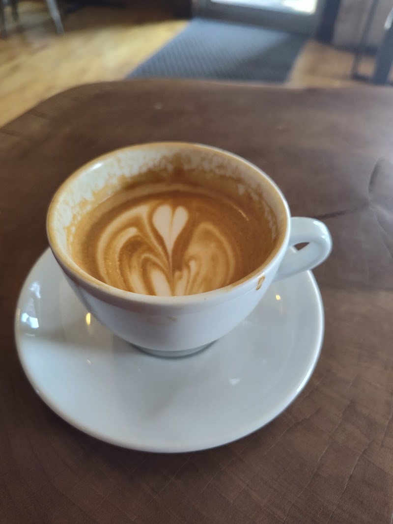 Alabaster Coffee Roaster & Tea Company photo 4