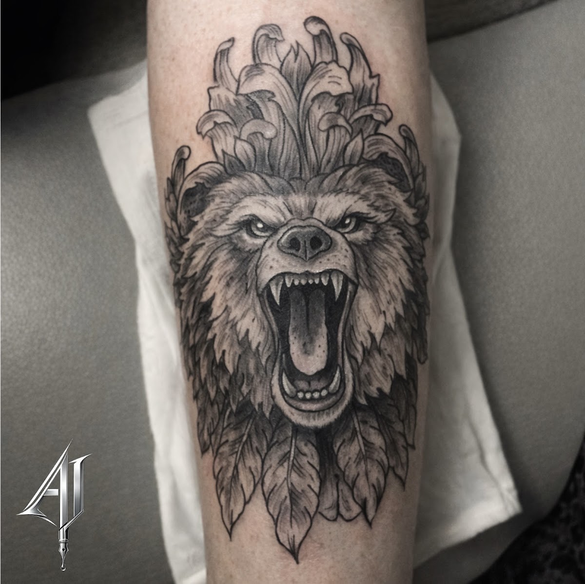 Tattoo artist Andrei Ilin tattoo parlor in Meridian, ID