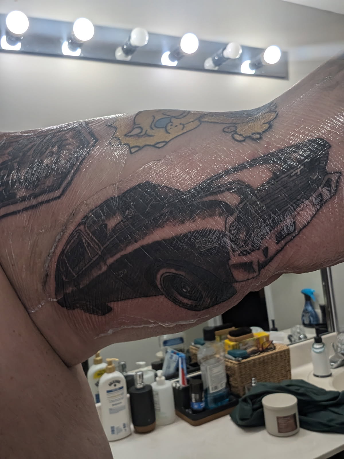 Tatt-Hues & Co by Brandi Jo — tattoo studio near New Albany