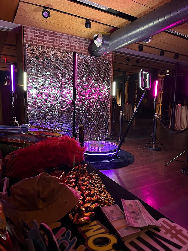 EventPro.Rent I 360 Photo Booth and Photo Booth with prints — featured vendor