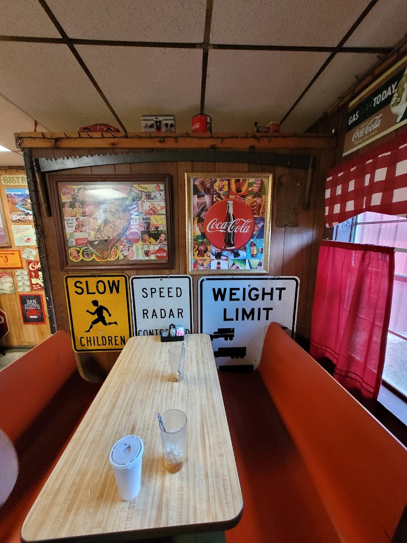 Main Street Cafe photo 3