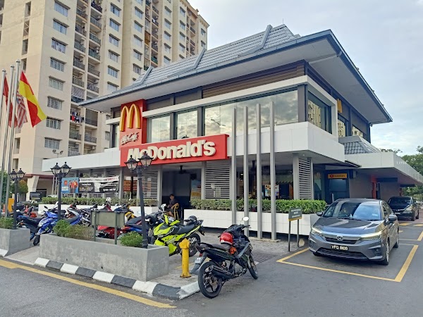 McDonald's Pandan Mewah DT