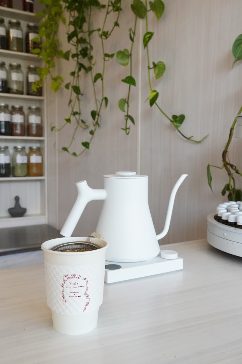 ’A’ Ala Herbal Bar & Aromatherapy photo 4