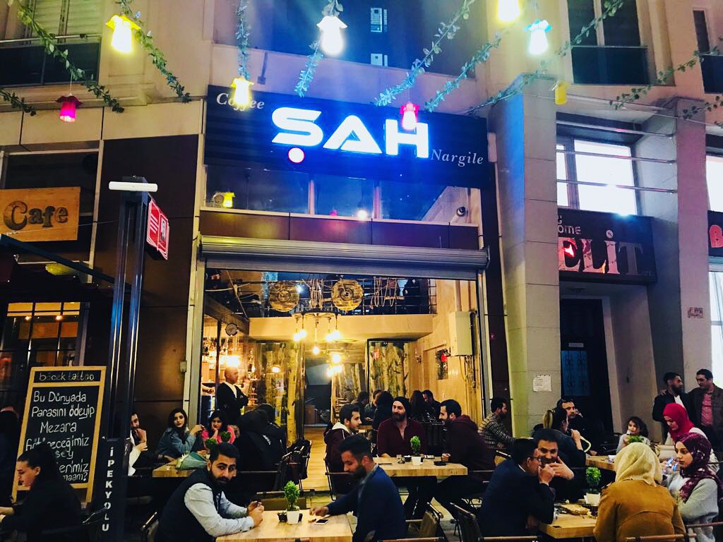 Şah Nargile & Coffee mekanı