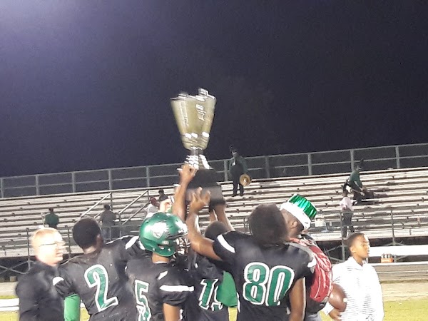 WESTERN HIGH SCHOOL CONCESSION OUTSIDE exterior