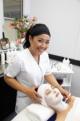 Hair, Beauty & Massage Student Clinics - South Metropolitan TAFE