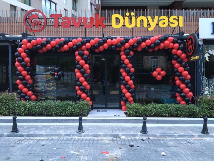 Tavuk Dünyası Mimaroba Cadde - Büyükçekmece Restoran