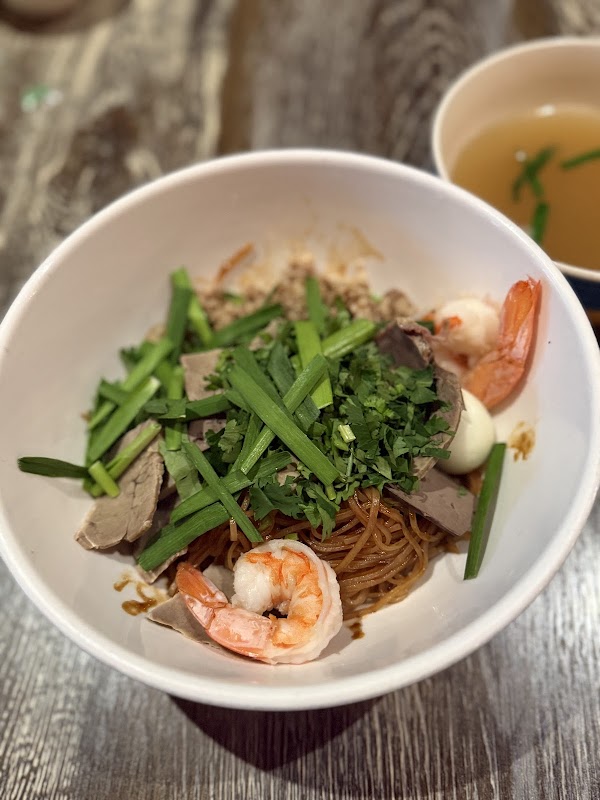 Kitchen Cô Út photo 3