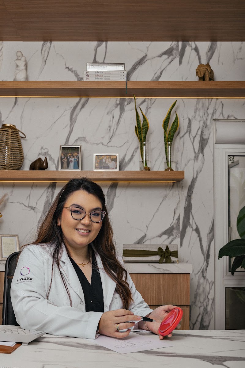 Foto de Dra Vitória Akemi Macedo