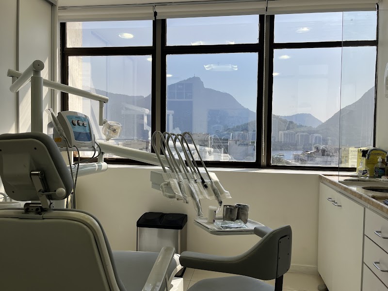 Clinica Rothier Odontologia Integrada Invisalign Ipanema. - foto 3