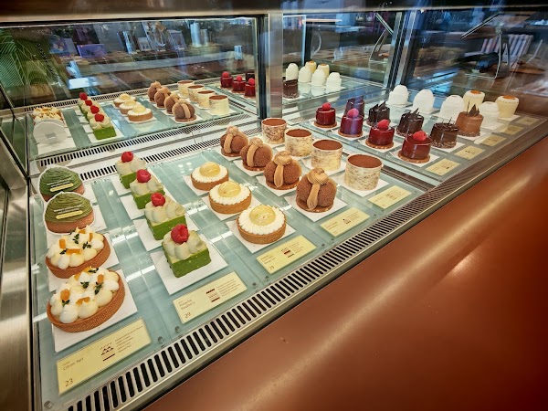 Lachér Patisserie