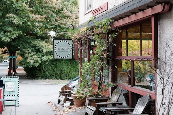 Irwin’s Neighborhood Bakery and Cafe