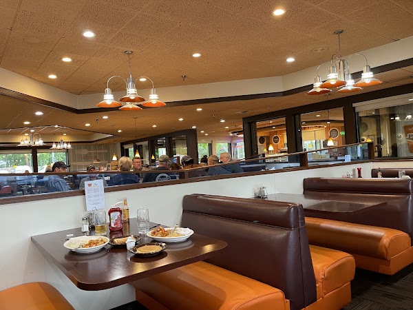 Village Inn
