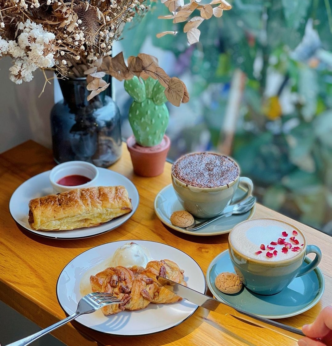 Island Table Grocer Cafe photo 2
