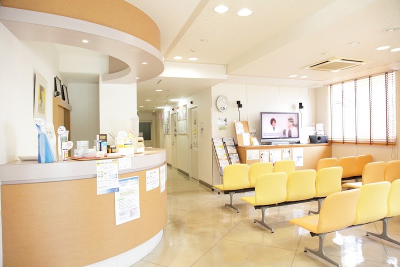 手山産婦人科の外観