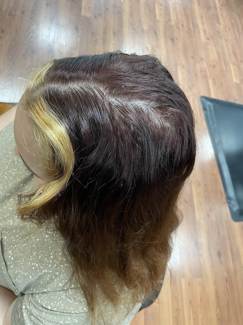 Signature Salon & Spa