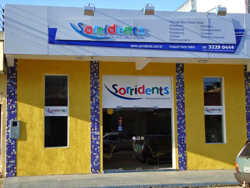 Sorridents FECHADO