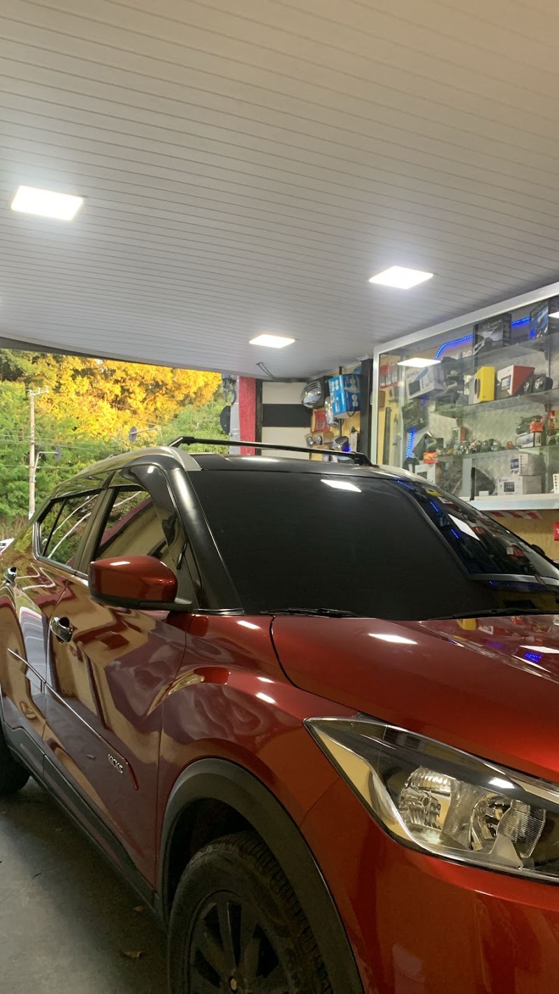 Foto de Cabeça Insufilm e Acessórios Automotivos