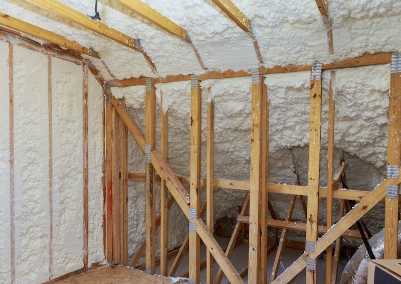 Chicago Spray Foam Insulation Pros - General Contractor in Chicago