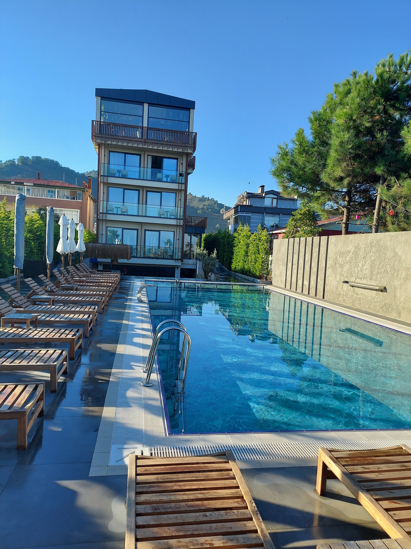 Pikola Otel mekanı