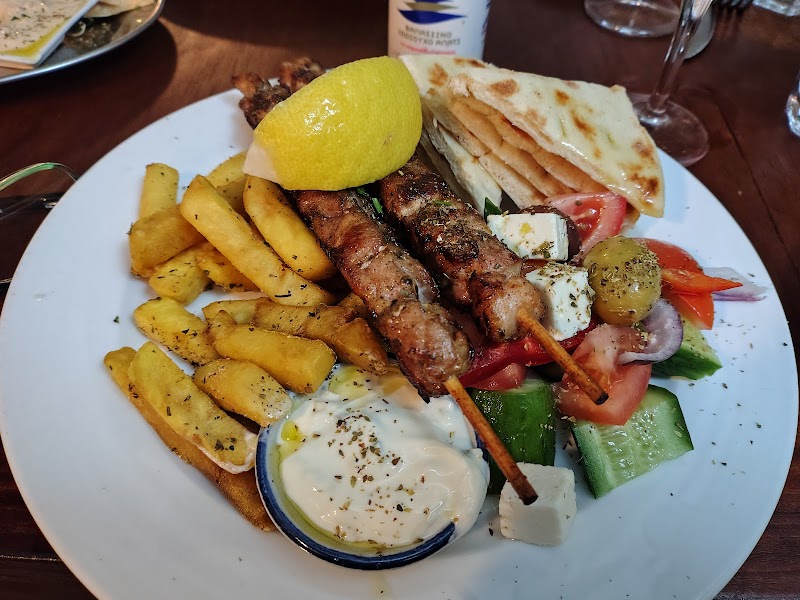 3 Olives Greek Newtown photo 6