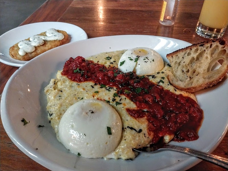 The Clover and the Bee photo 4