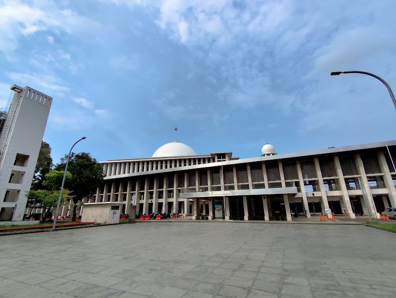 Istiqlal Mosque photo 2