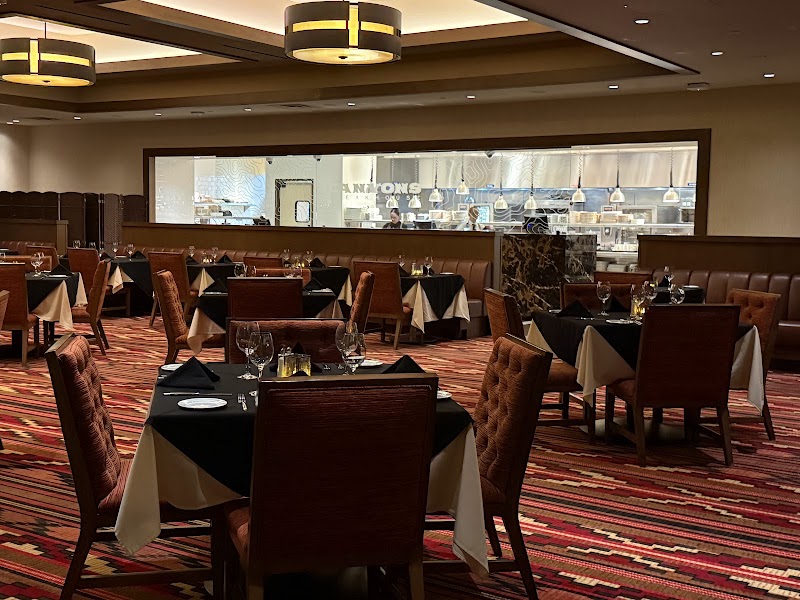 Oaks Card Room Grill