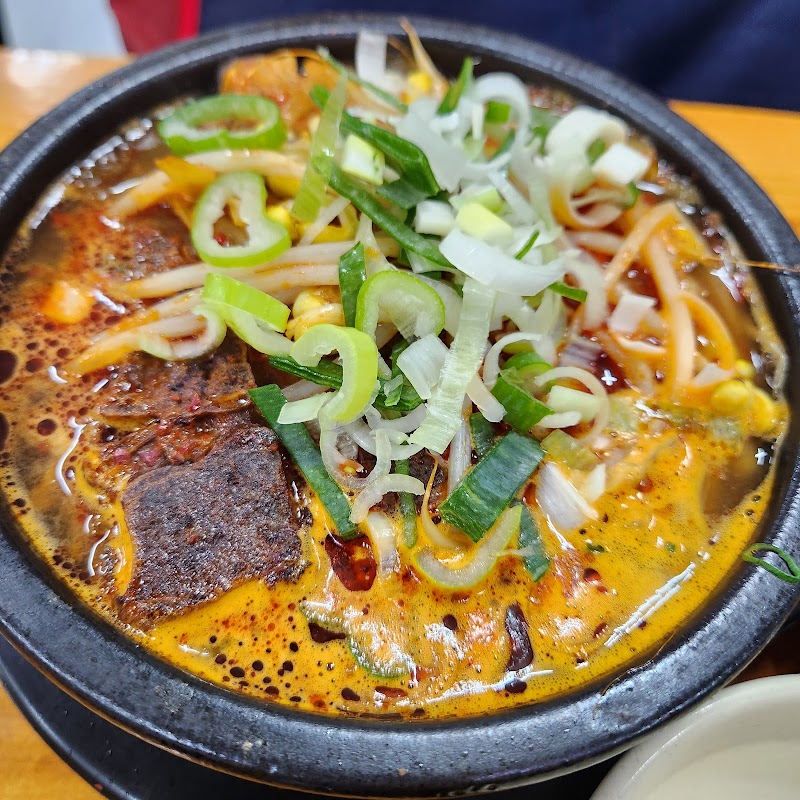 Park Makrye Cheongjin-dong Haejangguk 3