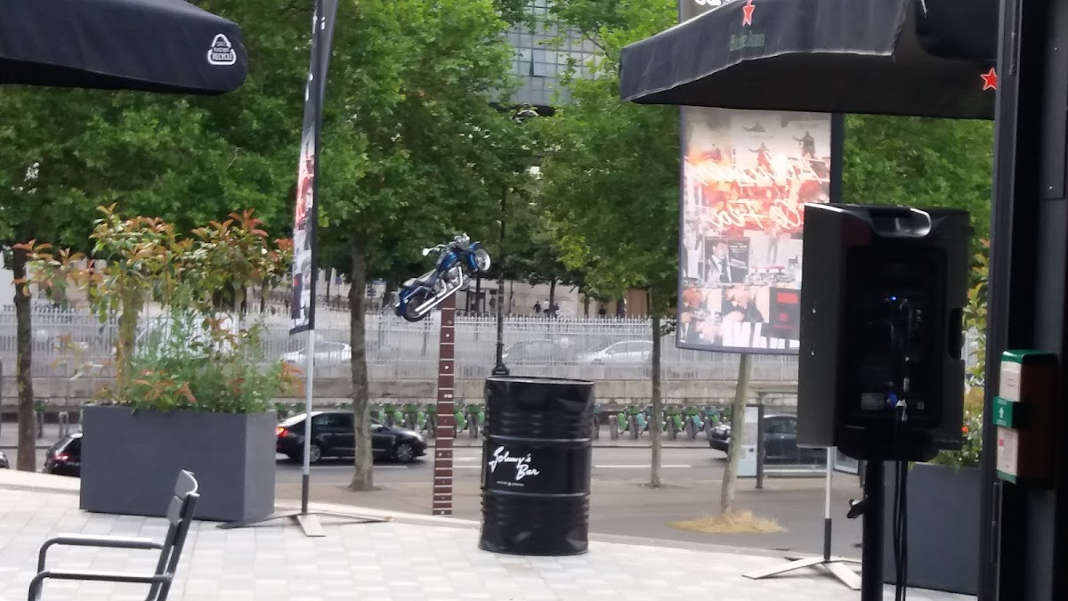 Live Bar, vue extérieure