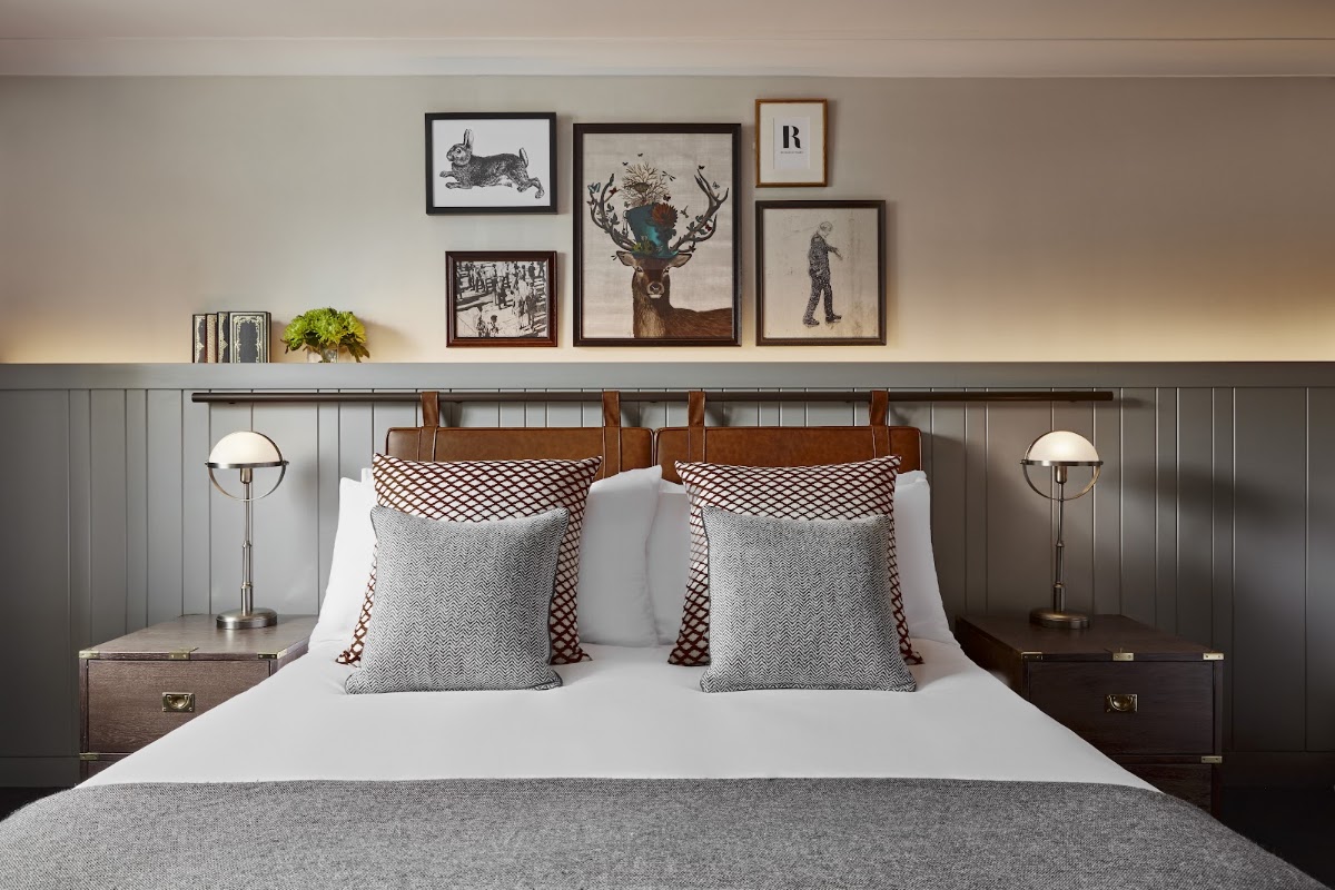 Kimpton Charlotte Square Hotel, dog-friendly hotel