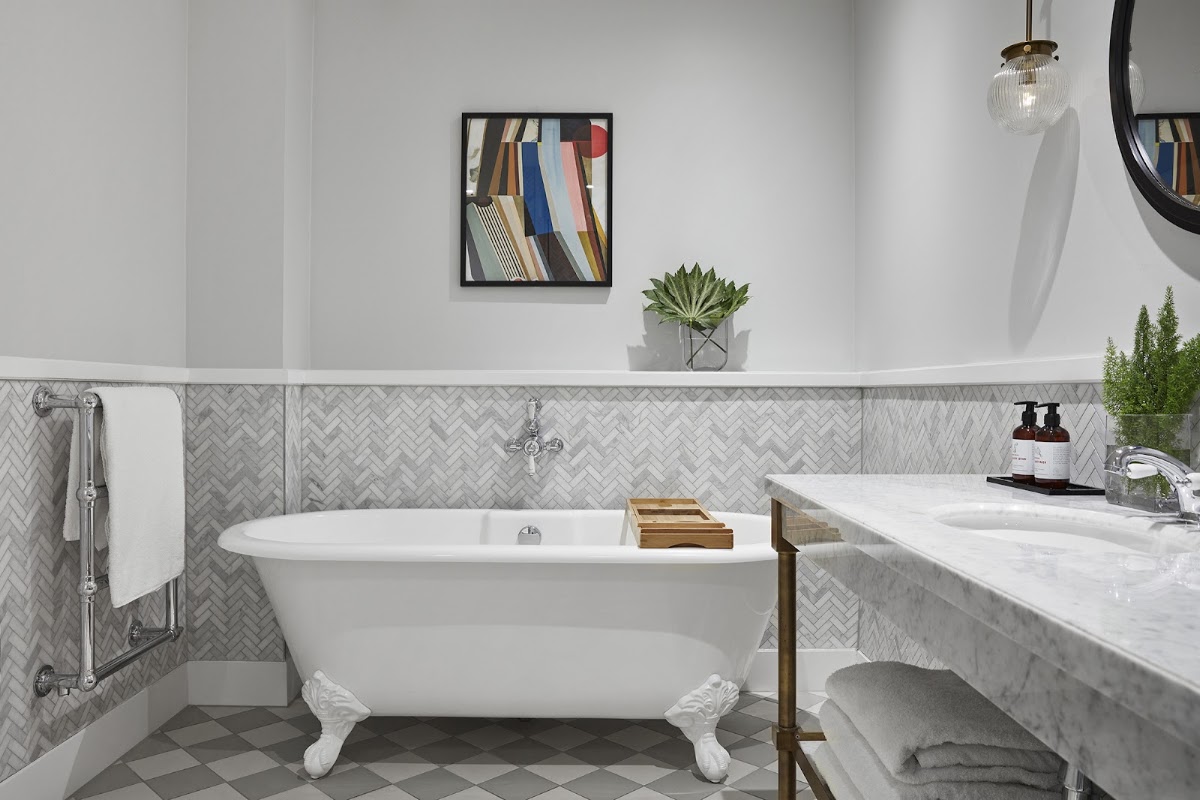 Kimpton Charlotte Square Hotel, dog-friendly hotel, photo 3