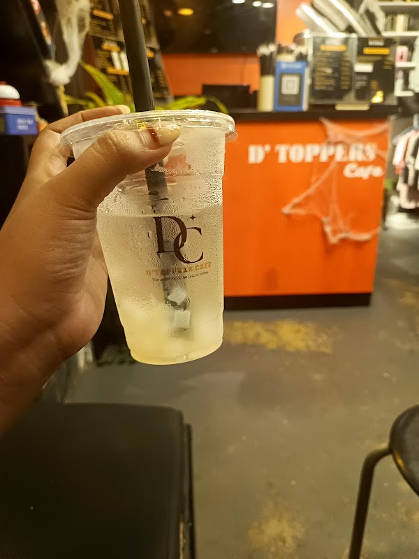 D’toppers & Cafe