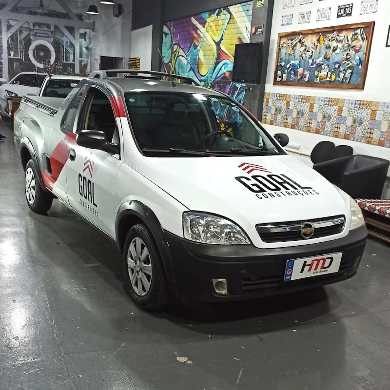 Foto de HMD Car enveloping Automotive