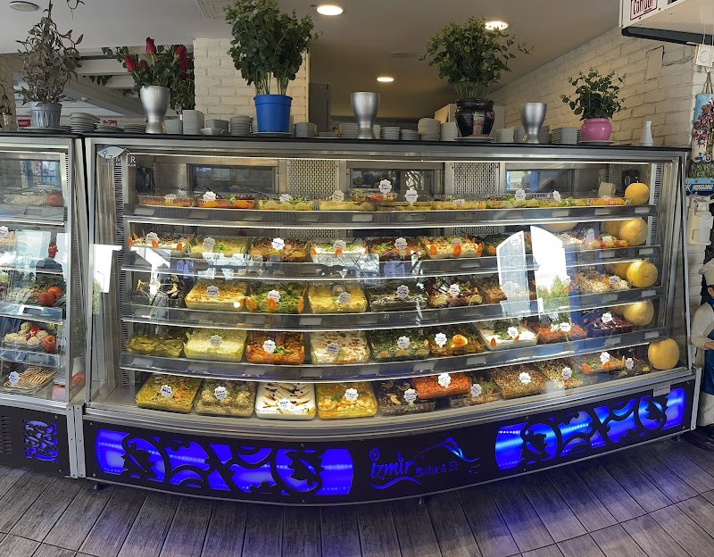 İzmir Balık Restoran - Bakırköy Restoran