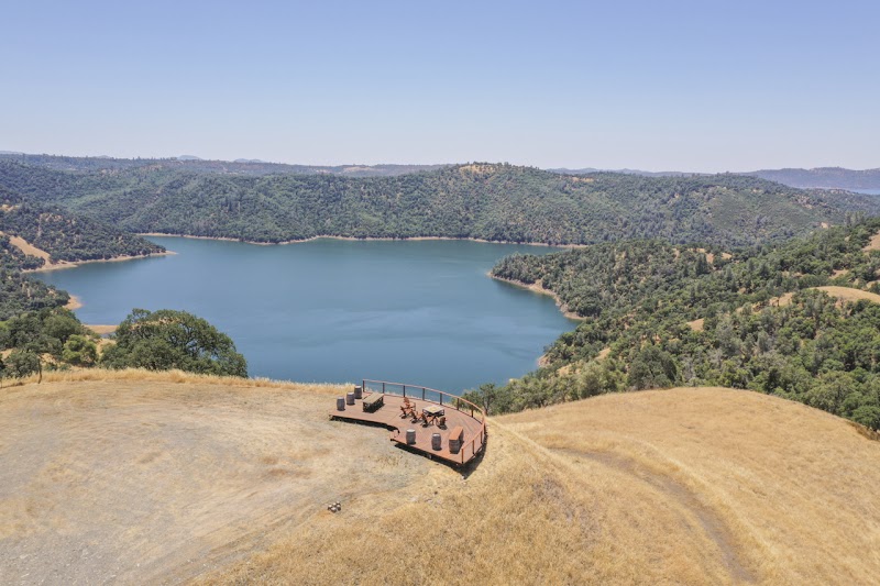 The Quarry At Aloria Vineyards